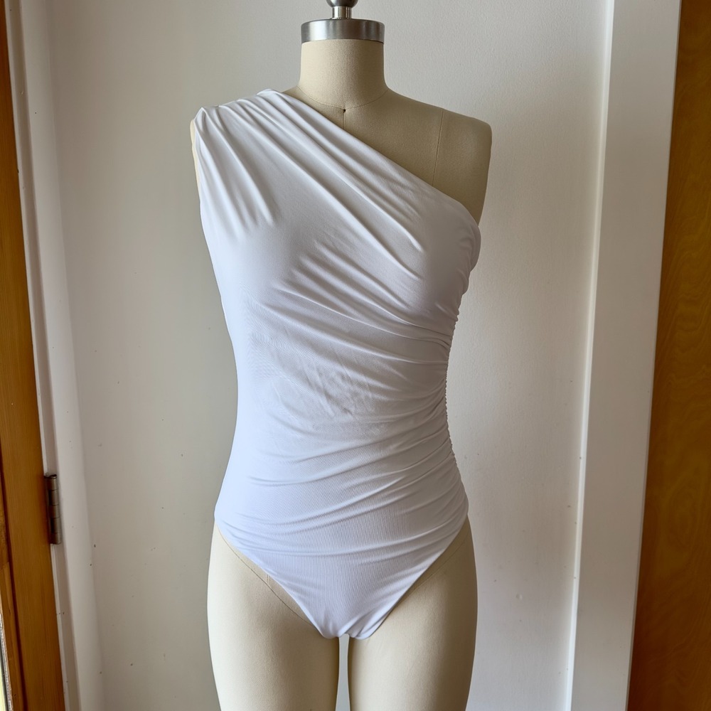 Melissa Odabash Arizona One-Shoulder Swimsuit-White-Ruched Maillot-Sz 6-RRP $320